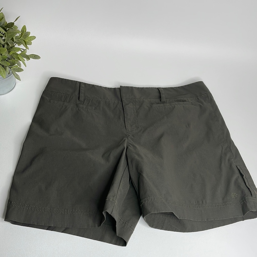 Athleta Olive Green Hiking/athletic Shorts size 16 athleta 757681